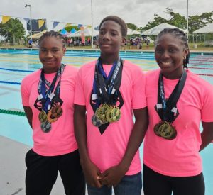 Medal winners- Kennice Greene, Kione Deshong and Eltonique Leonard